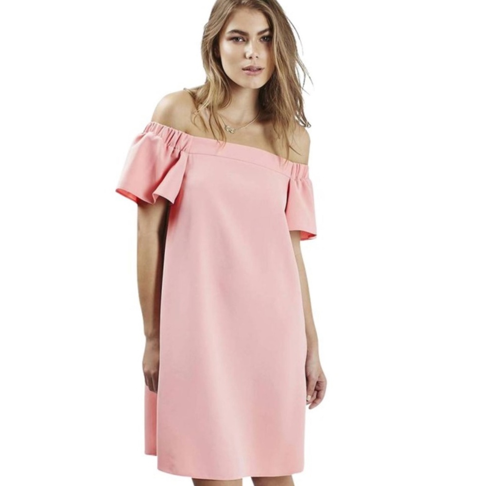 Topshop Light Pink / Blush Off Shoulder dress sz 6 runs small